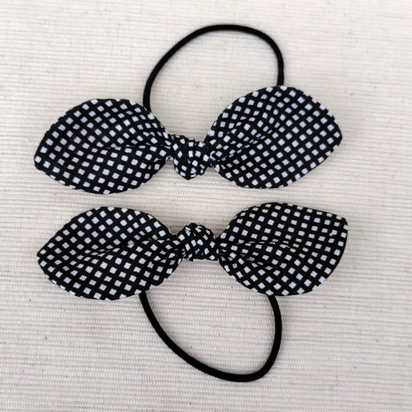 White Dots - Image 4
