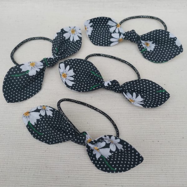 Daisies - Image 3